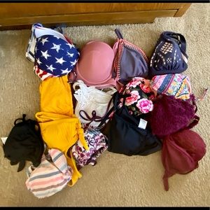 Bundle of bathing suit TOPS. (15 pieces).